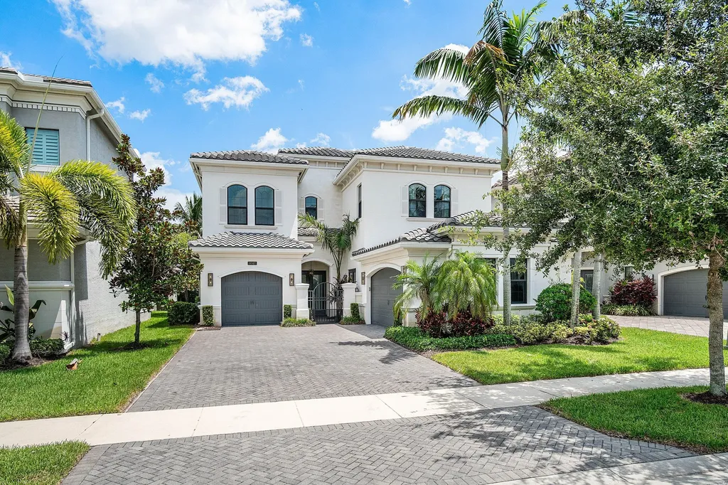 9747 Vitrail Lane Delray Beach FL 33446