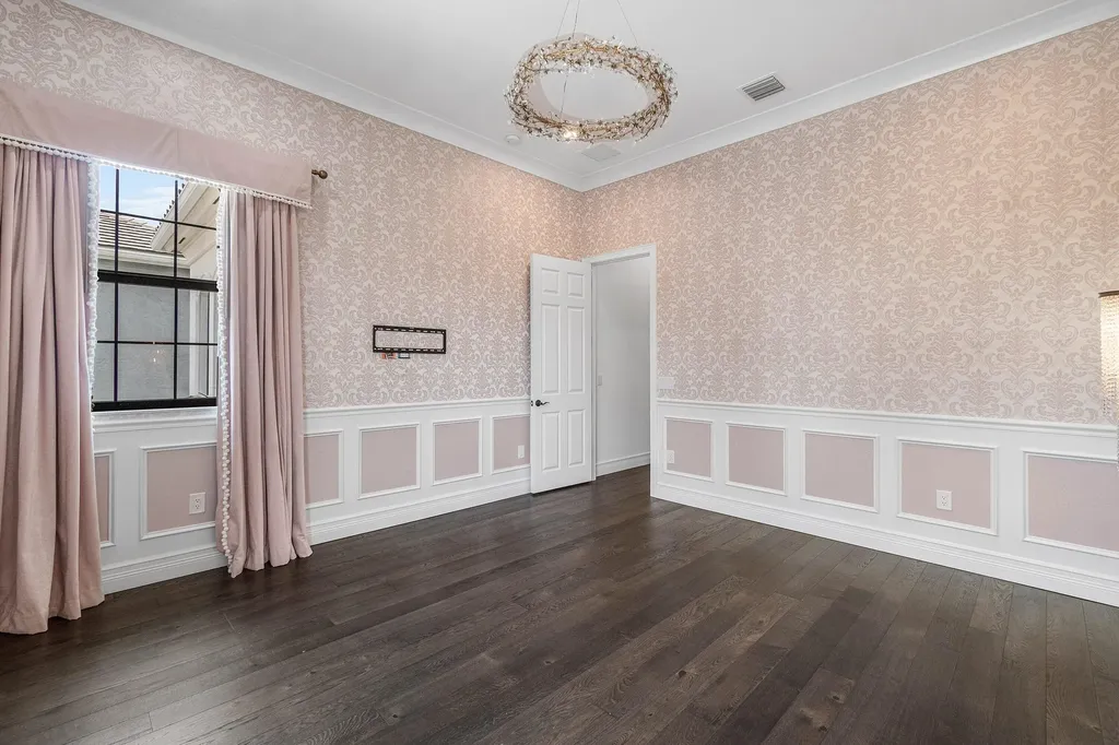 9747 Vitrail Lane Delray Beach FL 33446