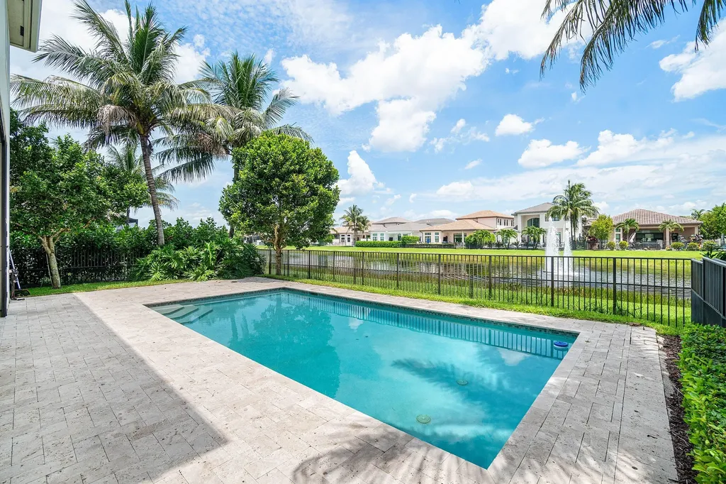 9747 Vitrail Lane Delray Beach FL 33446