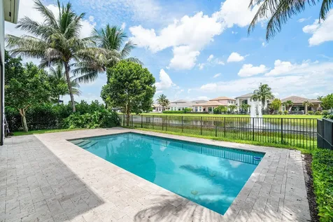 9747 Vitrail Lane Delray Beach FL 33446