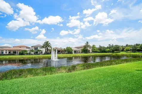 9747 Vitrail Lane Delray Beach FL 33446