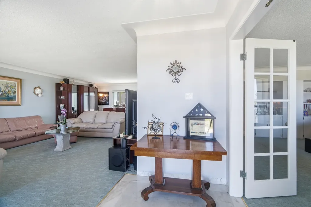 1735 N Fort Lauderdale Beach Boulevard Fort Lauderdale FL 33305