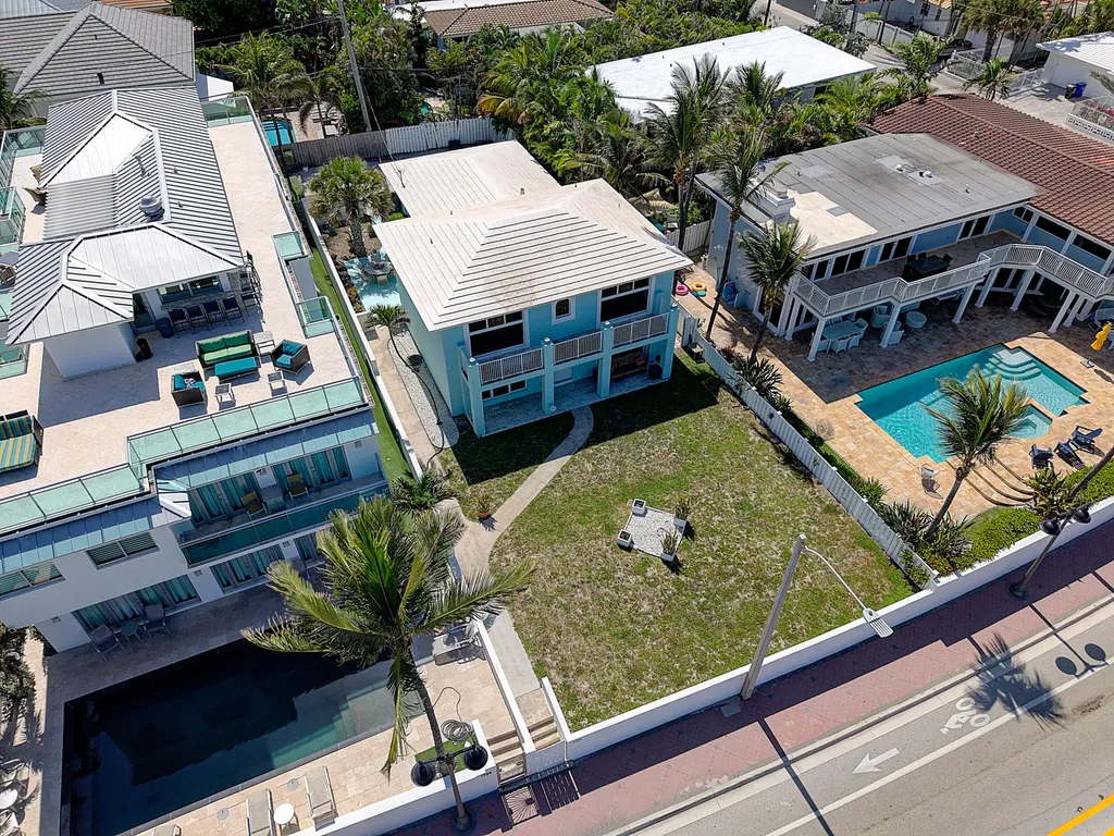 1735 N Fort Lauderdale Beach Boulevard Fort Lauderdale FL 33305