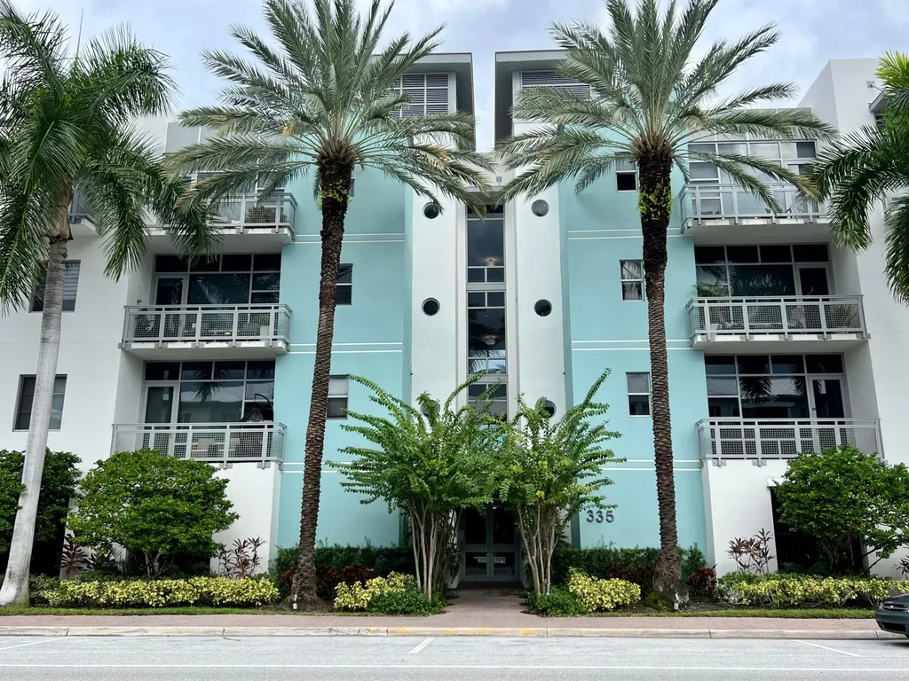 335 SE 6th Avenue Delray Beach FL 33483