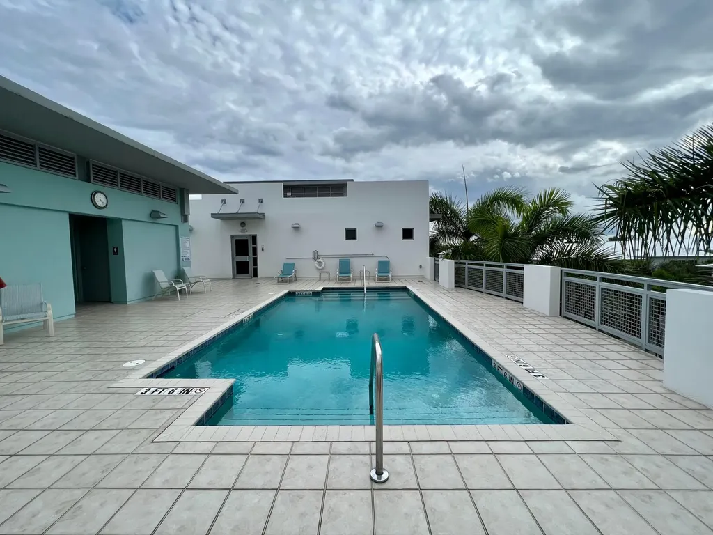 335 SE 6th Avenue Delray Beach FL 33483