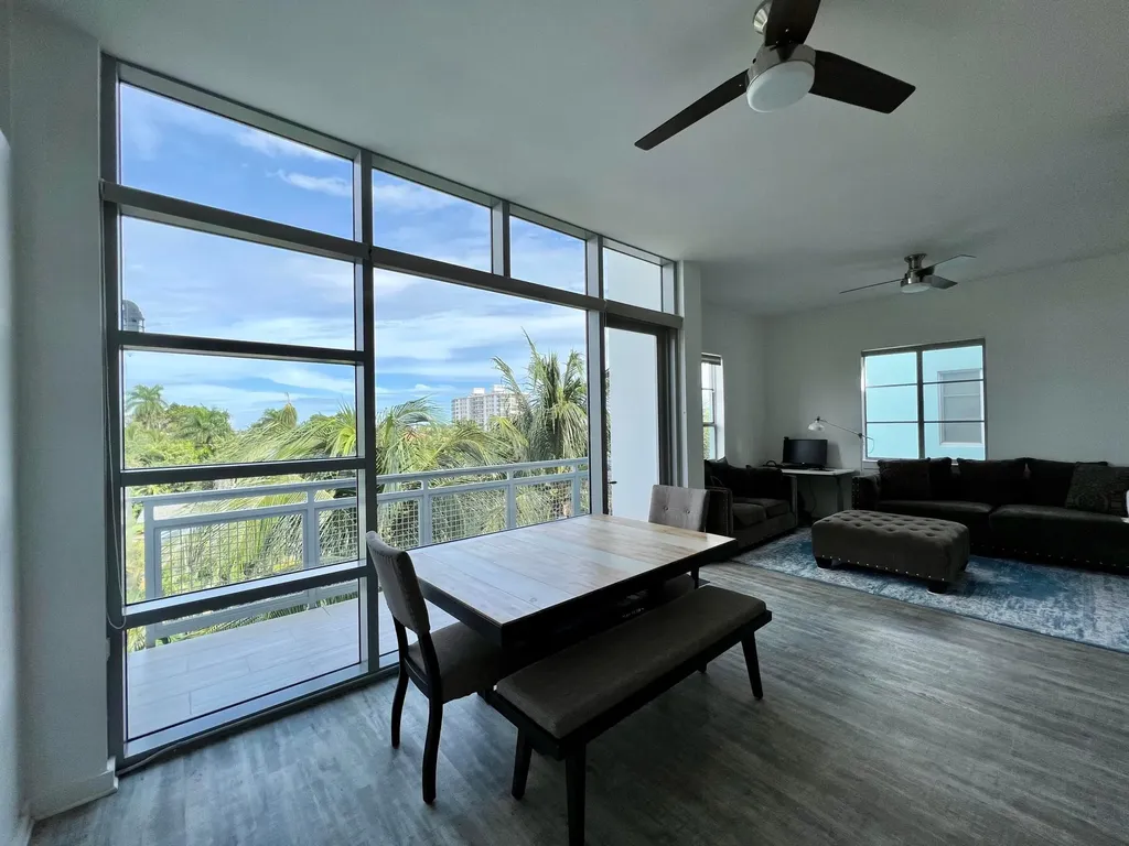 335 SE 6th Avenue Delray Beach FL 33483