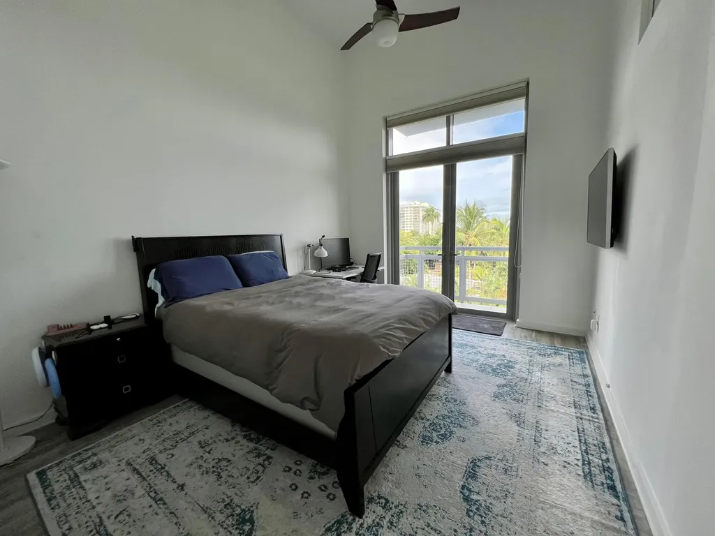 335 SE 6th Avenue Delray Beach FL 33483