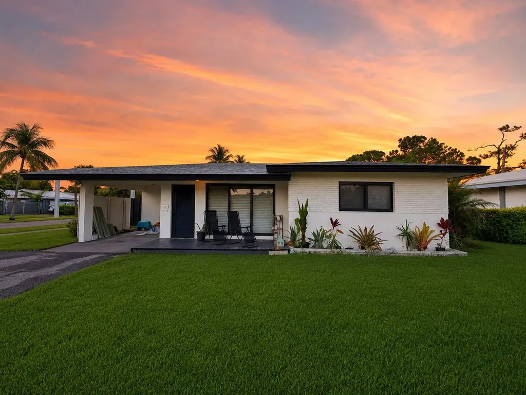 150 SE 5th Court Pompano Beach FL 33060