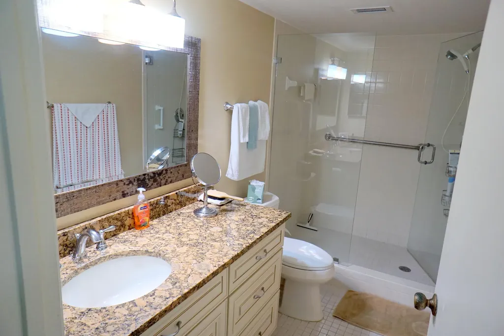 7286 Huntington Lane Delray Beach FL 33446