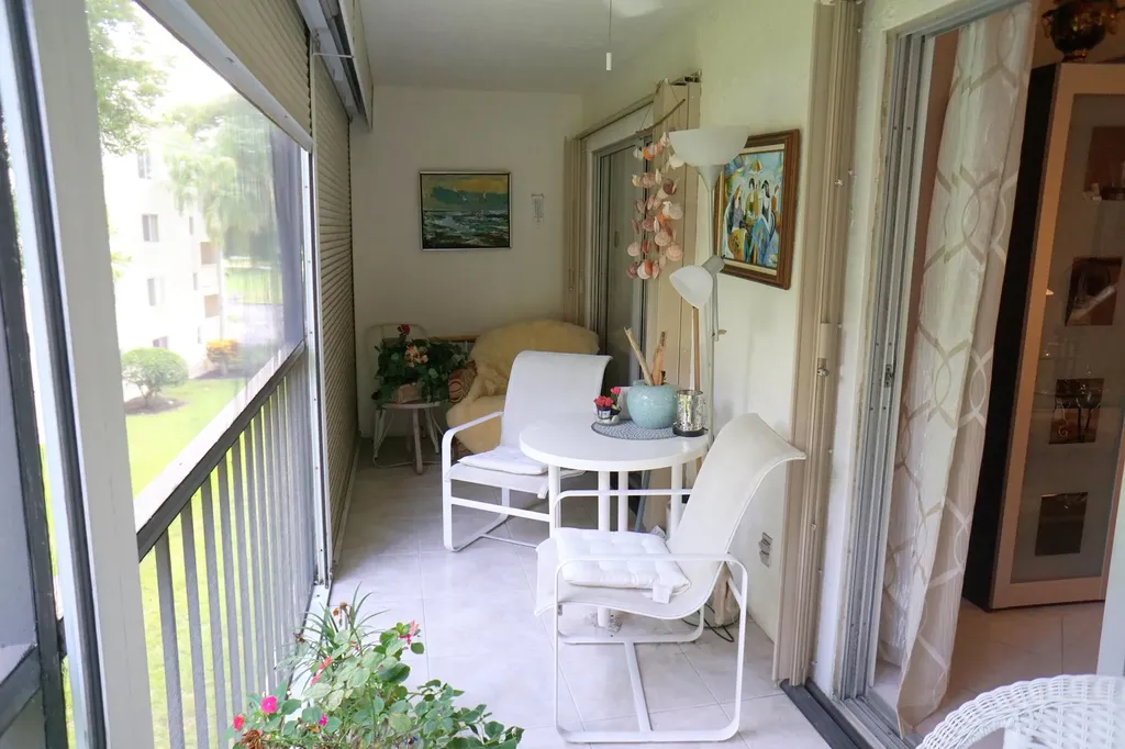 7286 Huntington Lane Delray Beach FL 33446