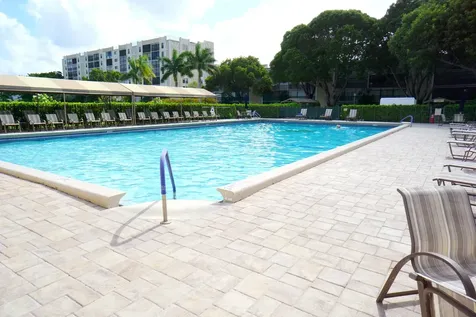 7286 Huntington Lane Delray Beach FL 33446