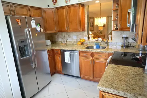 7286 Huntington Lane Delray Beach FL 33446