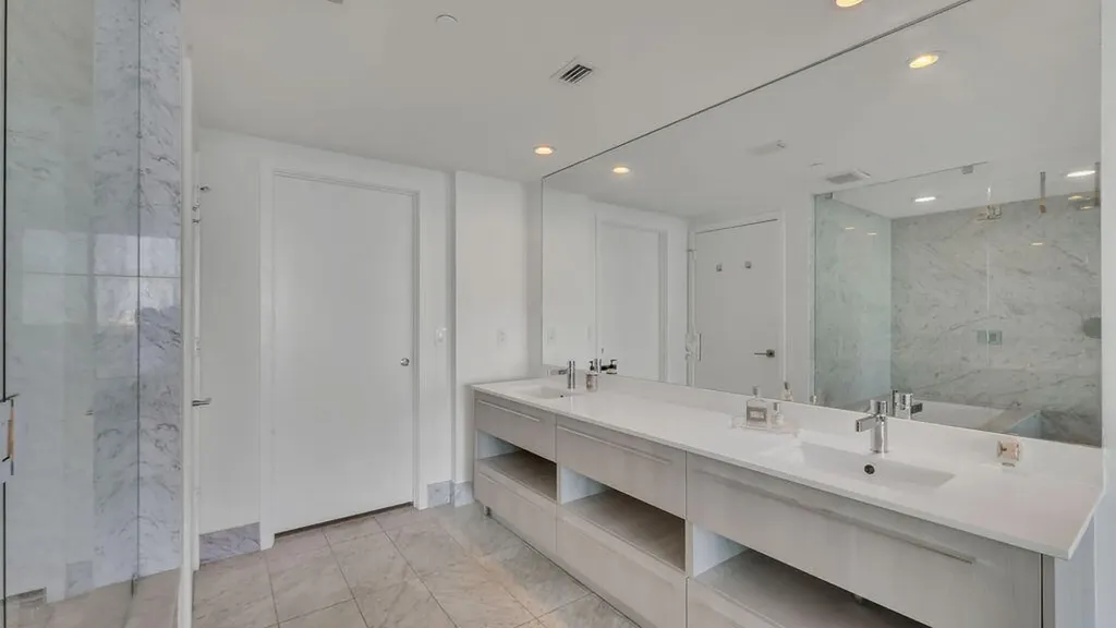 3131 NE 7th Avenue Miami FL 33137
