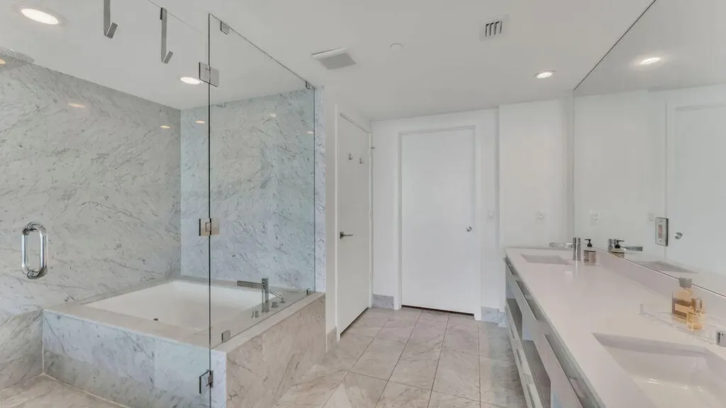 3131 NE 7th Avenue Miami FL 33137