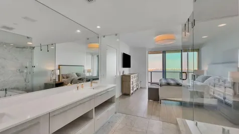 3131 NE 7th Avenue Miami FL 33137