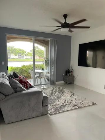 7950 N Nob Hill Road Tamarac FL 33321