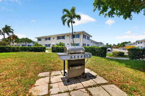 1821 NE 62nd Street Fort Lauderdale FL 33308
