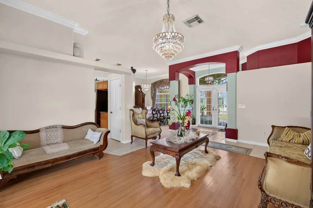 5493 NW Chapel Court Port St Lucie FL 34986