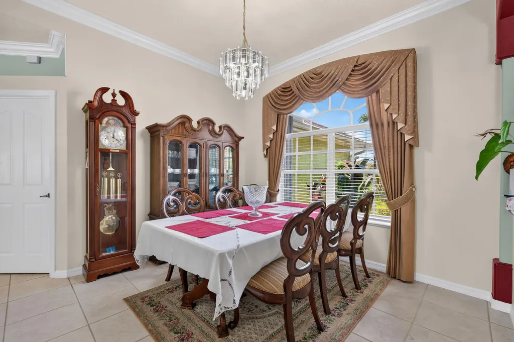 5493 NW Chapel Court Port St Lucie FL 34986