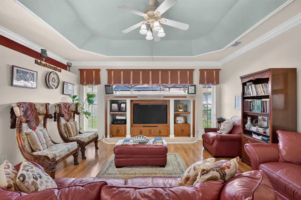 5493 NW Chapel Court Port St Lucie FL 34986