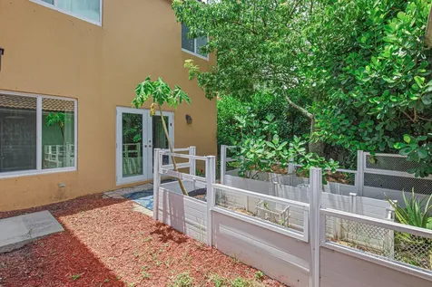 6933 Desert Inn Terrace Lake Worth FL 33463