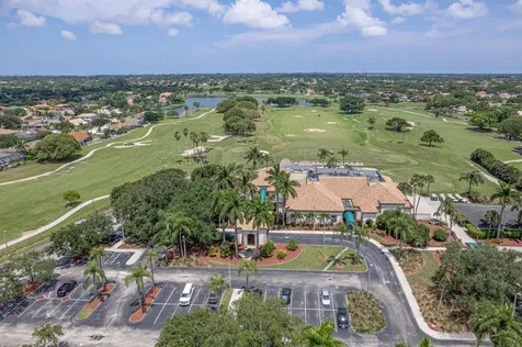 6933 Desert Inn Terrace Lake Worth FL 33463
