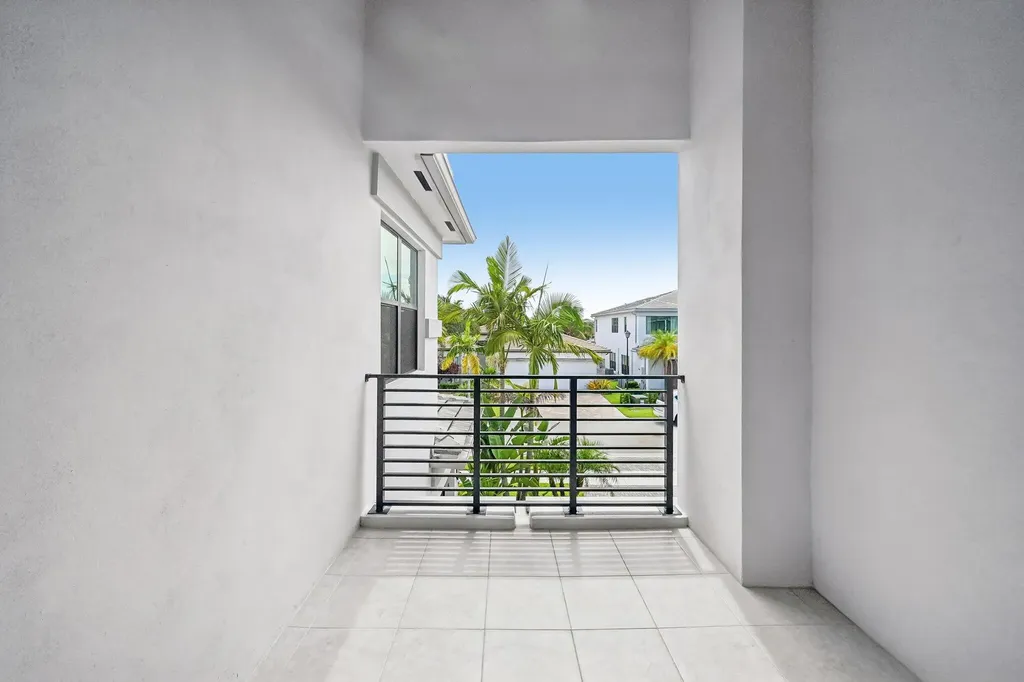 17070 Rainbow Falls Trail Boca Raton FL 33496