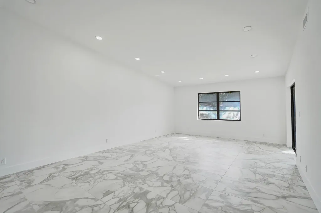 6128 Kings Gate Circle Delray Beach FL 33484