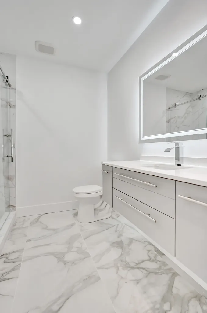 6128 Kings Gate Circle Delray Beach FL 33484