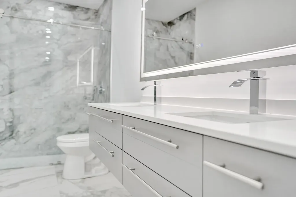 6128 Kings Gate Circle Delray Beach FL 33484
