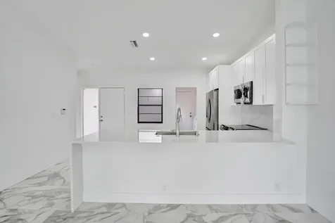6128 Kings Gate Circle Delray Beach FL 33484