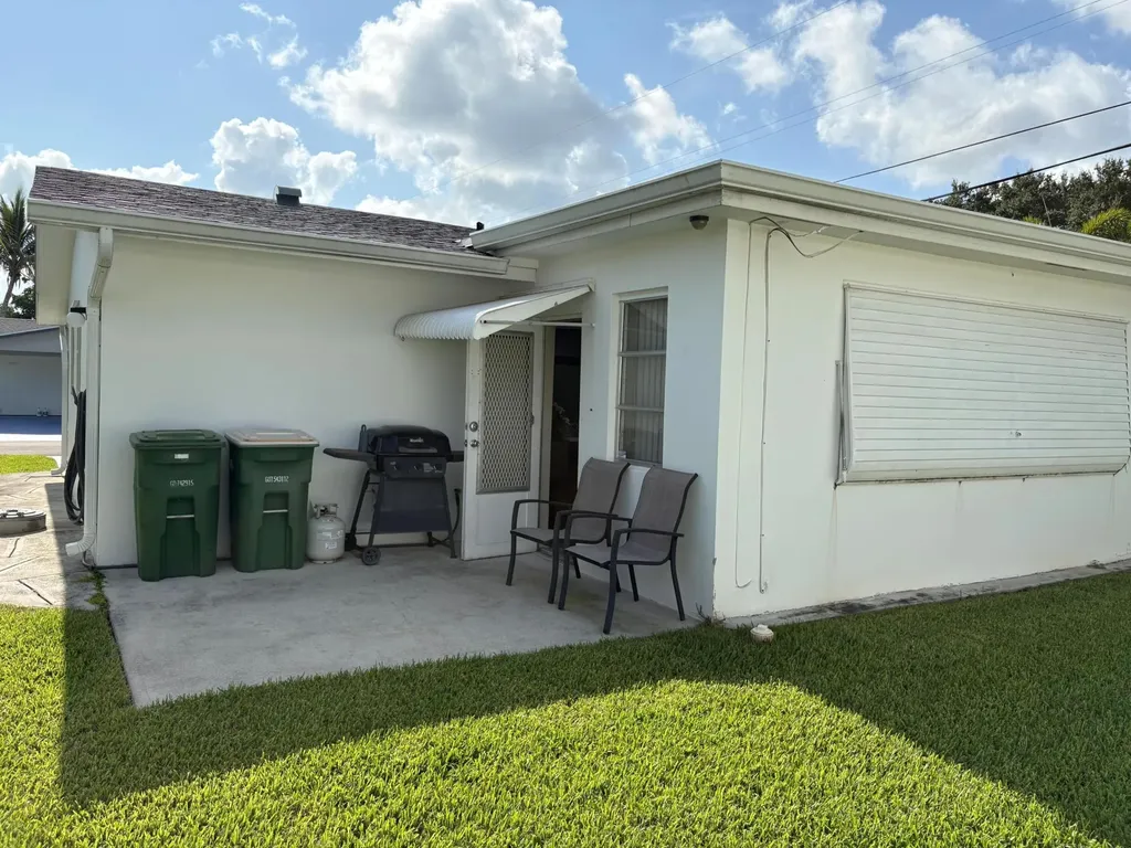 5403 NW 27th Way Fort Lauderdale FL 33309
