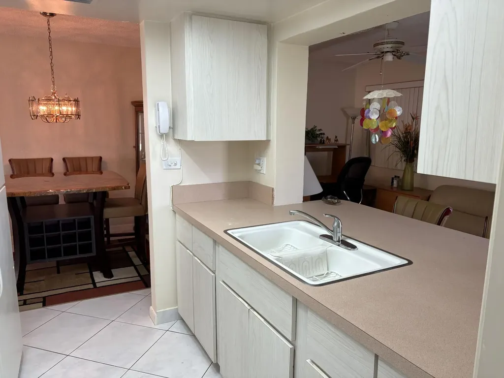 5403 NW 27th Way Fort Lauderdale FL 33309