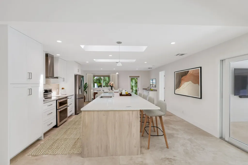 1386 S Atlantic Drive Lantana FL 33462