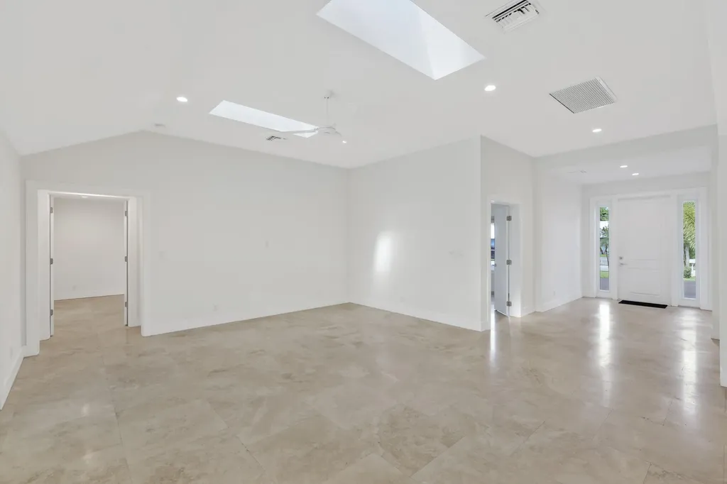1386 S Atlantic Drive Lantana FL 33462