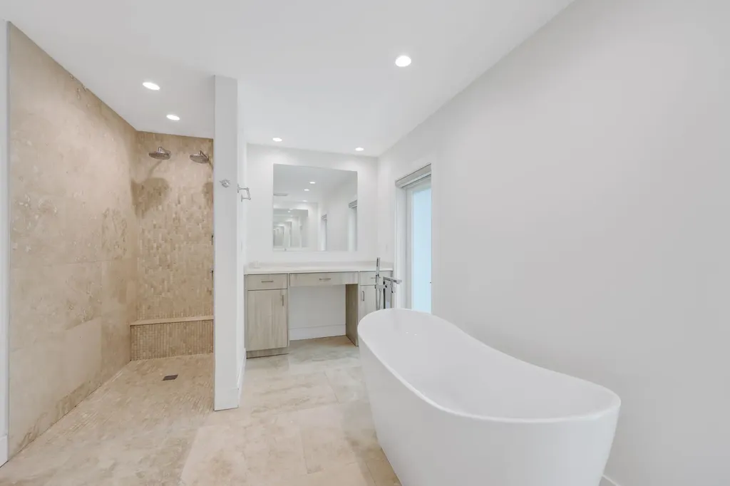 1386 S Atlantic Drive Lantana FL 33462