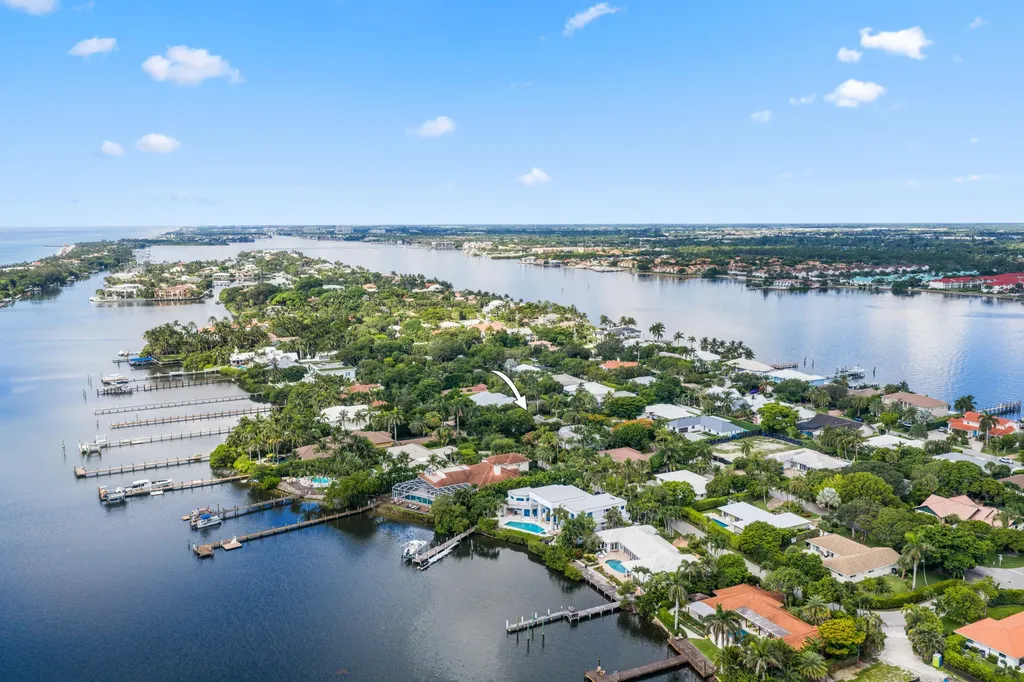 1386 S Atlantic Drive Lantana FL 33462