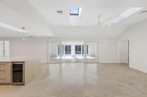 1386 S Atlantic Drive Lantana FL 33462