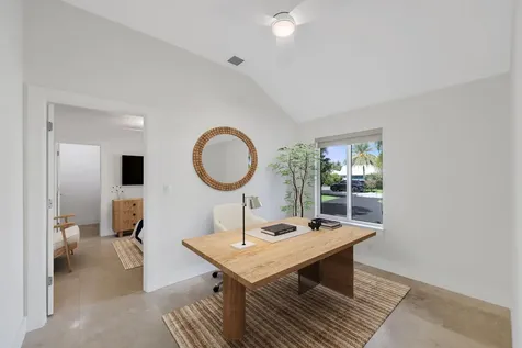 1386 S Atlantic Drive Lantana FL 33462
