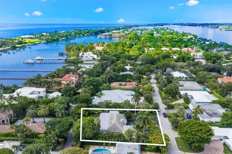 1386 S Atlantic Drive Lantana FL 33462