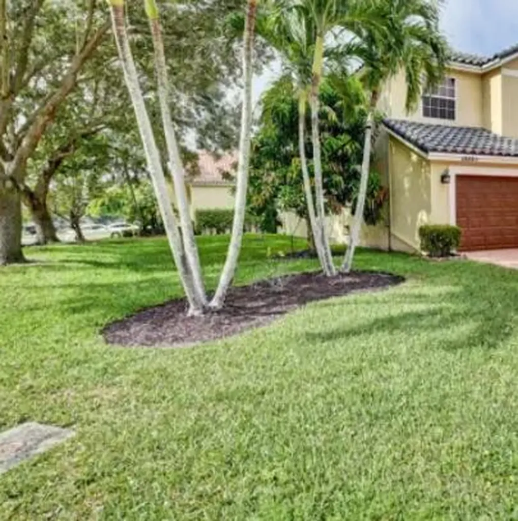 10885 La Salinas Circle Boca Raton FL 33428