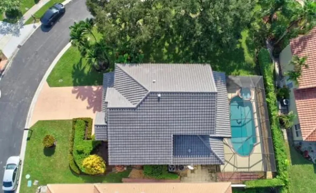 10885 La Salinas Circle Boca Raton FL 33428