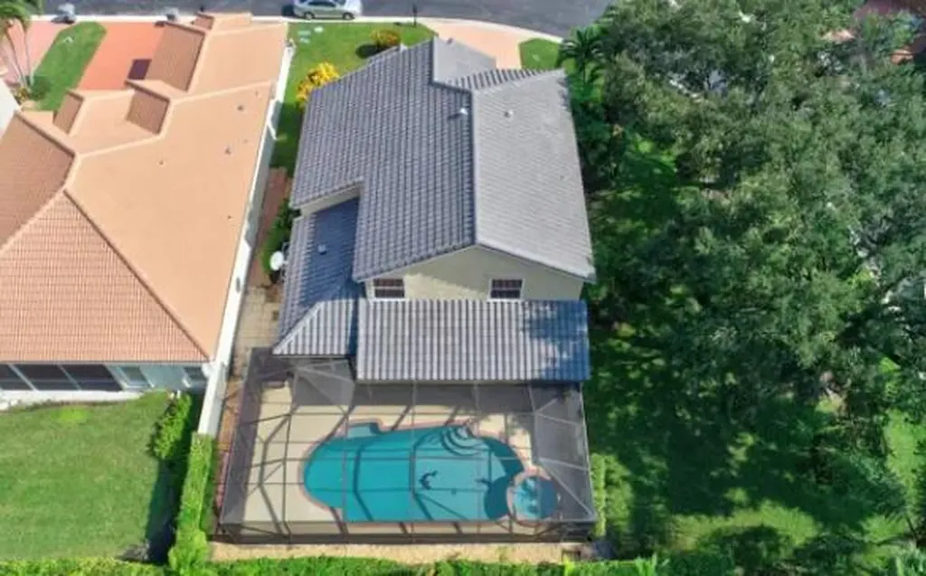 10885 La Salinas Circle Boca Raton FL 33428