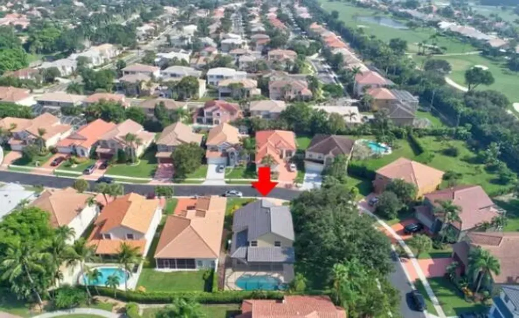 10885 La Salinas Circle Boca Raton FL 33428