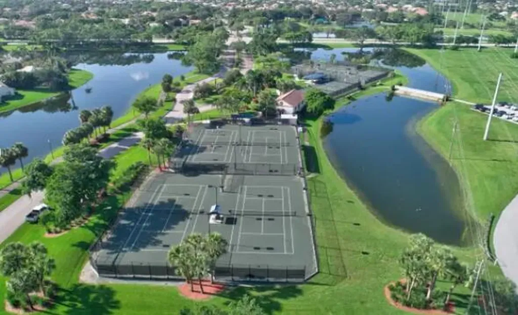 10885 La Salinas Circle Boca Raton FL 33428