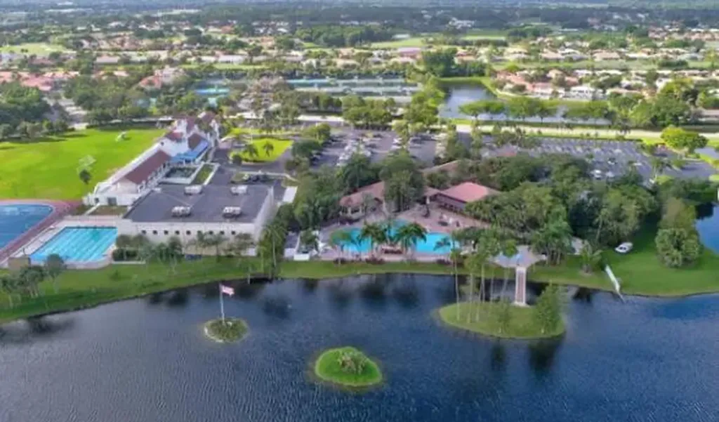 10885 La Salinas Circle Boca Raton FL 33428