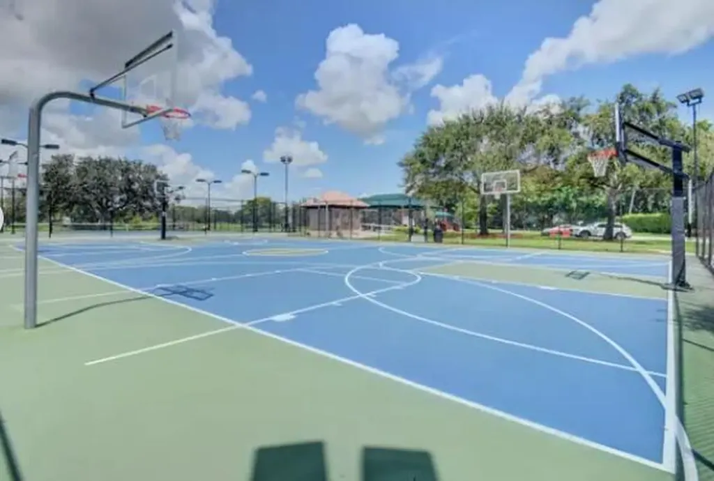 10885 La Salinas Circle Boca Raton FL 33428