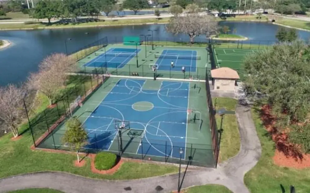 10885 La Salinas Circle Boca Raton FL 33428