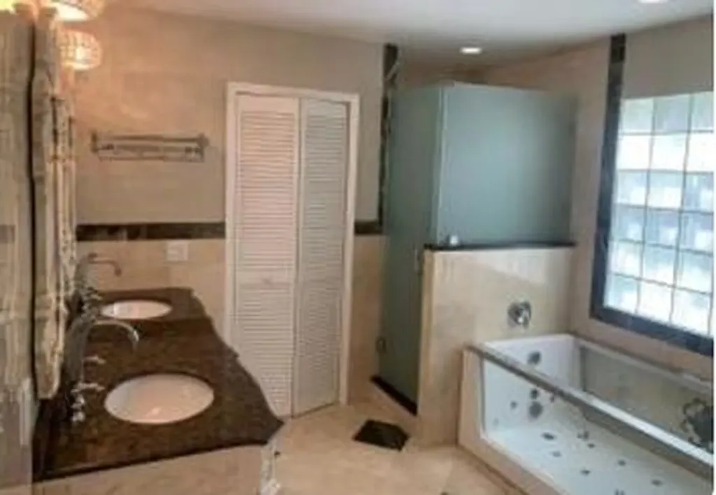 10885 La Salinas Circle Boca Raton FL 33428