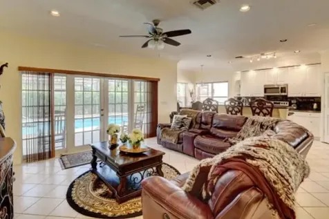 10885 La Salinas Circle Boca Raton FL 33428